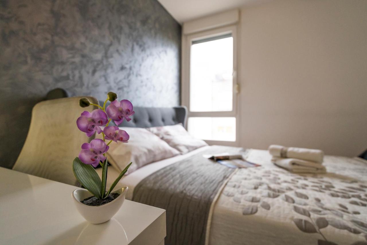 Luxury 1 Bedroom App Center&Balcony Free Parking Split Eksteriør billede