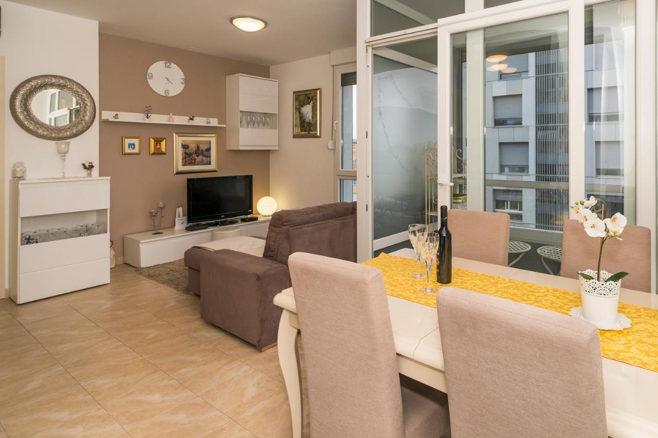 Luxury 1 Bedroom App Center&Balcony Free Parking Split Eksteriør billede